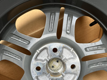 Oryginał felga 52910-C8700 16cali Hyundai I20 4x100 ET50