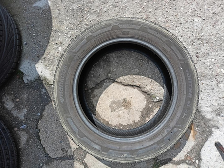 215/60R17C Hankook Vantra ST AS2 para opon całoroczne 6mm nr7220