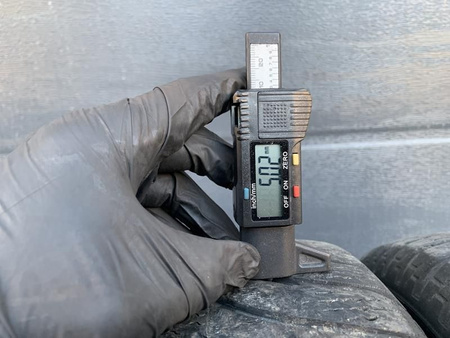 205/55R16 Kumho I'Zen KW23 komplet opon zima 7,2mm nr646