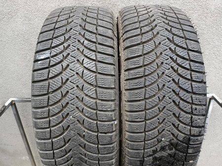 205/55R16 Equipe ALP Grip 4 para opon całoroczne 8,2mm nr6167