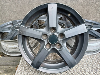 Felgi aluminiowe 16cali Audi A3 A6 Seat Leon Skoda Octavia VW