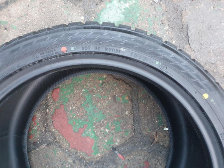 315/35R21 Yokohama Bluearth Winter V905 opony zima montaż gratis 2361A