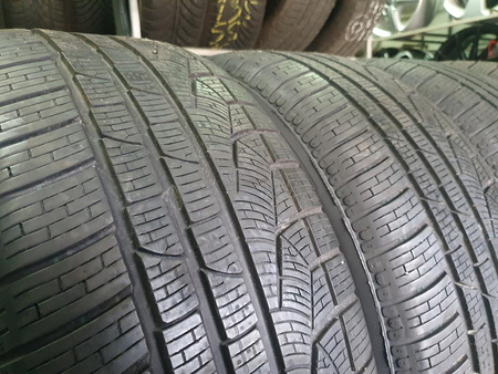 245/50R18 Pirelli Sottozero Winter 210 komplet opon zima 6,0mm nr8273