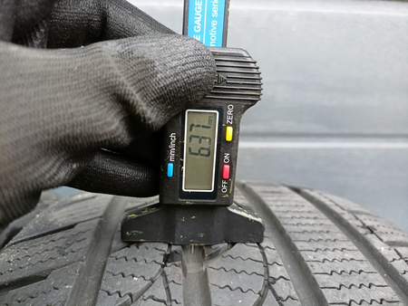 235/55R17 Imperial Snowdragon 3 XL para opon zima 6,3mm nr7354