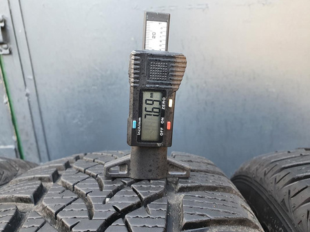 215/60R16 Esa + Tecar Super Grip 7 komplet opon zima 7,6mm nr6146