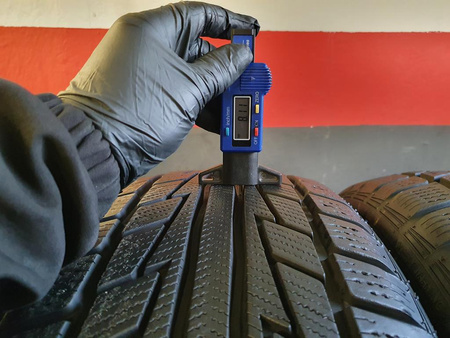 215/55R18 Nankang NK Snow SV-2 XL para opon zima 8,1mm nr8594