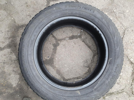 225/60R18 Nokian WR SUV 3 XL komplet opon zima 7,1mm nr8833