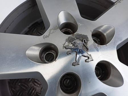 Oryginał felgi 16cali Peugeot 407 407SW Hortaz 16 5x114,3