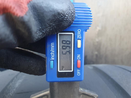 325/35R22 Yokohama Advan Sport V107 para opon lato 5,9mm nr2354