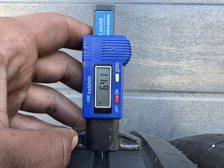 215/45R18 Michelin Pilot Sport 3 XL para opon lato 6,4mm nr8780