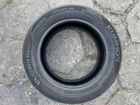 185/60R15 Kumho EcoWing ES01 komplet opon lato 6,2mm nr5487