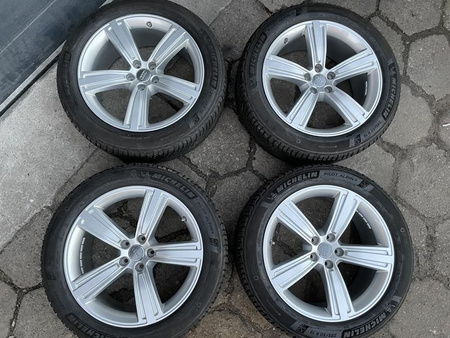 Oryginał koła zima 235/50R19 Audi 4N0 S8 A8 D5 Michelin zima 7,5mm