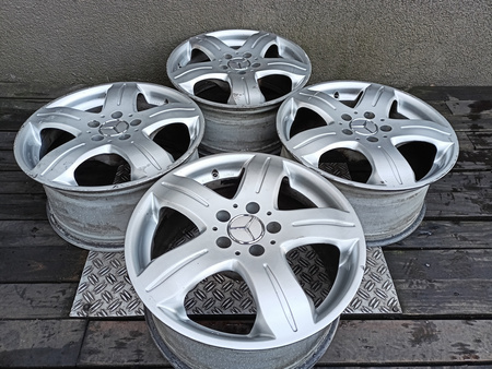 Felgi 17cali Mercedes C klasa E klasa D klasa W245 W246 W203 W212