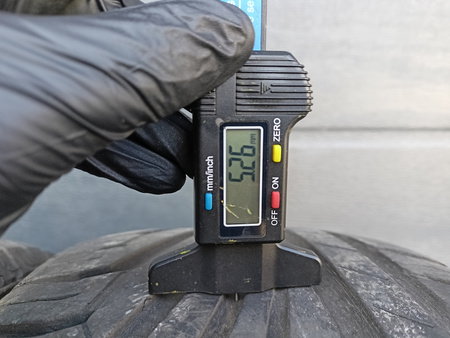 215/55R16 Uniroyal Rainsport 3 para opon lato 5,2mm nr6288