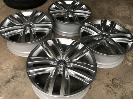 Oryginał Nowe felgi Vw 5NA 19 cali Vw Tiguan Golf Passat Scirocco Touran