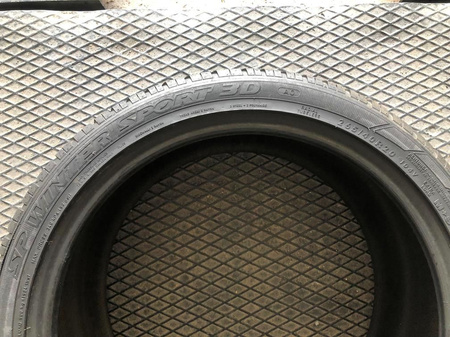 265/40R20 Dunlop Sp Winter Sport 3D RSC para opon Zima 5,4mm nr2004