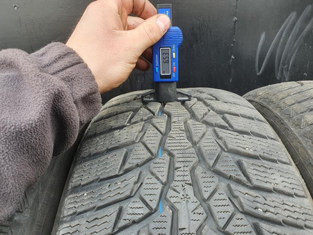 225/55R17 Nokian WR D4 komplet opon zima 6,5mm nr7605