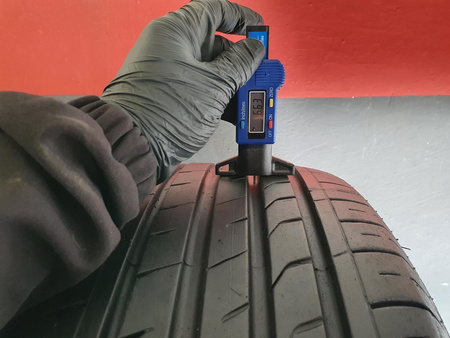 215/55R17 Nexen NFera SU1 para opon lato 6,6mm nr7984