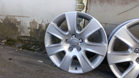 Oryginalne felgi 18 cali audi 4H0 A8 D2 D3 D4 A4 A5 A6 A7 Q5 5x112