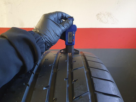 225/55R19 Toyo Proxes R46 komplet opon lato 7,0mm nr9396