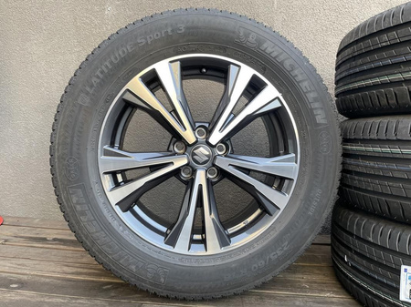 Nowe koła 235/60R18 Suzuki Grand Vitara 5x114,3 et35 Michelin lato