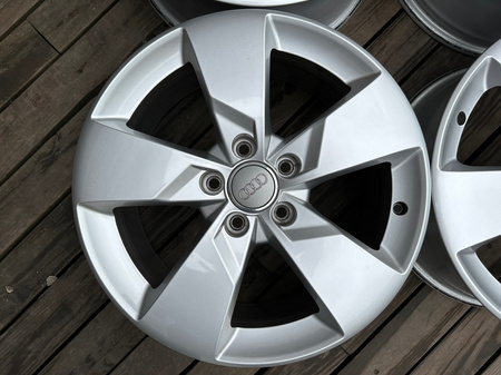 Oryginał felgi 17cali Audi TT A6 C6 A4 Q2 Q3 TT S 5x112
