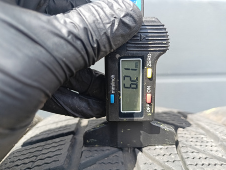 215/55R18 Evergreen EW66 Winter XL komplet opon zima 6,5mm nr8952