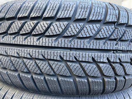 Koła 205/55R16 Renault Latitude 5x114,3 Goodride zima nowe