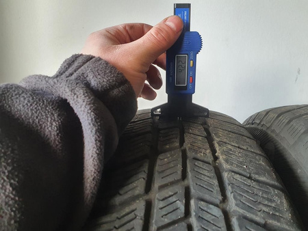 165/70R14 Barum Polaris 3 para opon zima 5,0mm nr4029