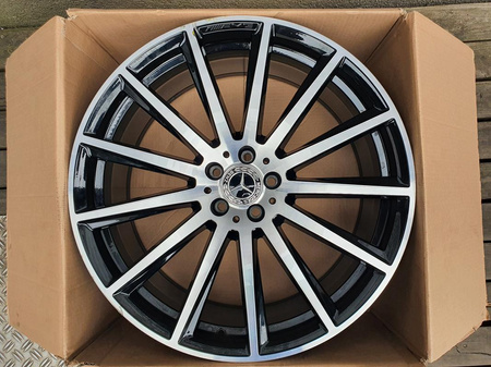 Oryginalna felga 22cale Mercedes AMG GLS GLE A1674017500