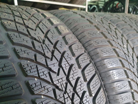 225/50R17 Dunlop Sp Winter Sport 4D XL komplet opon zima 7,5mm nr7469