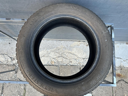 205/55R16 Vredestein Snowtrac 5 opona pojedynka zima 7,6mm P6029