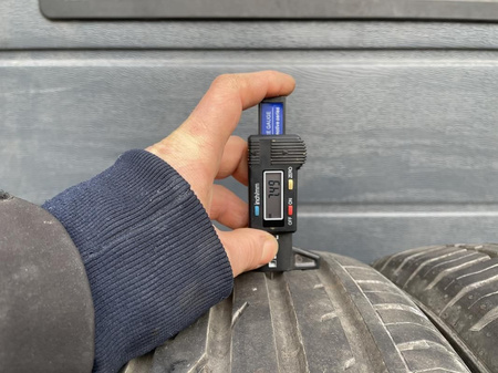 215/55R18 Continental ContiPremiumContact 2 komplet lato 7,5mm nr8116