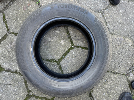 225/65R17 Yokohama W-Drive V905 komplet opon zima 6,4mm nr7119