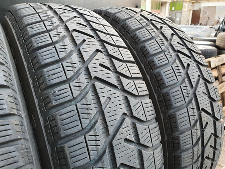 175/65R15 Pirelli Snowcontrol Winter komplet opon zima 6,0mm nr5456