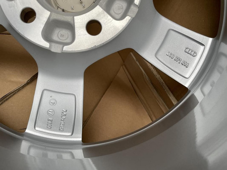 Oryginał Felgi Aluminiowe 16cali 4G0 Audi A6 C6 A4 A5 5x112 ET37