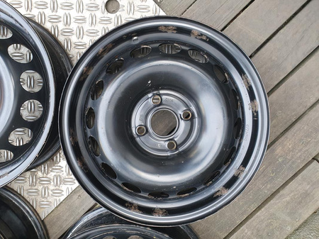 Felgi stalowe 15cali Citroen C1 Kia Picanto Toyota Aygo