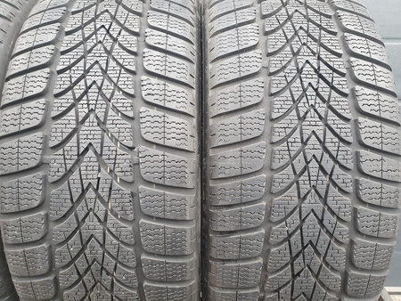 245/50R18 Dunlop Sp Winter Sport 4D komplet zima 7,2mm nr8368