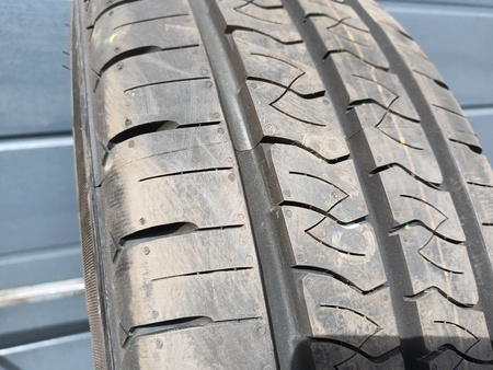 205/65R16C Kumho PorTran KC53 opona pojedynka lato P6095