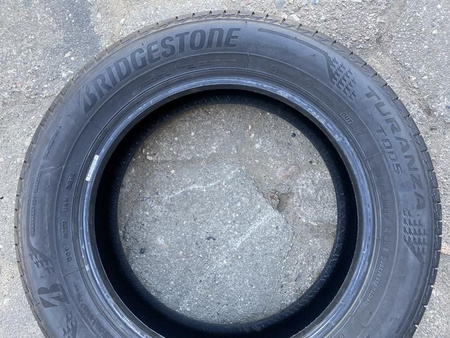 215/60R17 Bridgestone Turanza T005 komplet opon lato nowe nr7027