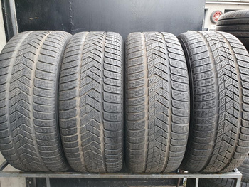 255/60R18 Pirelli Scorpion Winter komplet opon zima 6,1mm nr8536