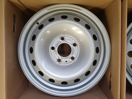 Oryginał felgi stalowe 16cali Renault Trafic Opel Vivaro 5x118