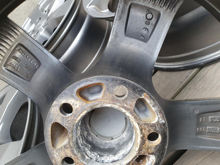 Felgi 17cali Audi A4 B8 B9 A5 A6 BMW Mercedes 5x112