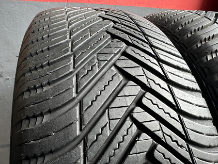 205/60R16 Hankook Kinergy 4 Seasons para opon całoroczne 6,4mm 6025