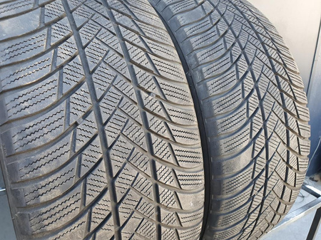 235/50R19 Bridgestone Blizzak LM001 para opon zima 4,9mm nr9533
