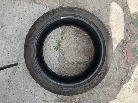 245/45R19 Michelin Pilot Sport 4 opona pojedynka lato 5,4mm P981