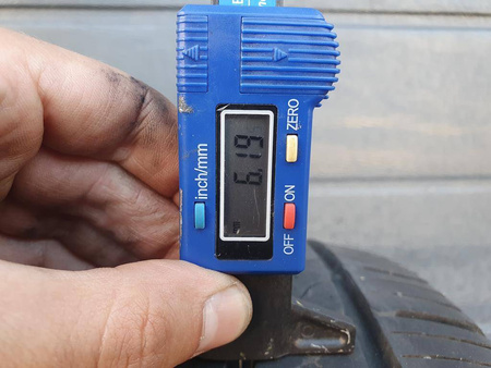 235/60R16 Kumho Crugen komplet opon lato 6,1mm nr6058