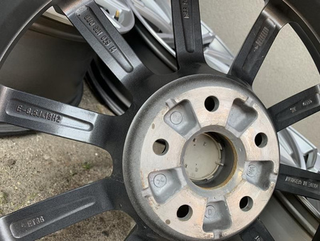 Oryginał Felgi aluminiowe 8,5 19cali 8U0 AUDI Q3 S-LINE A3 A4 B7 A6 C6