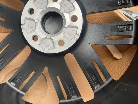 Oryginał felgi 19cali 5NA Vw Tiguan R-Line Passat Golf Jetta