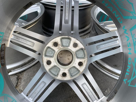 Oryginał Felgi 20cali ET36 4F0 Audi RS6, S6